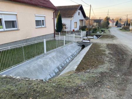 Hudourniški jarek v Pincah. Foto: Občina Lendava