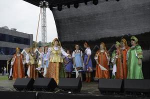 Kulturna dediščina v pesmi in plesu