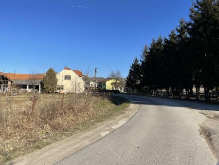 IMG-834fa57549d85c805d37daa3c099a40d-V