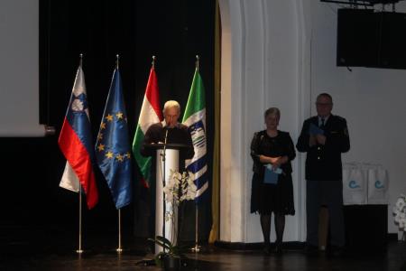 IMG-a8208fd4ce2bab0dc9798bc58556a6d8-V