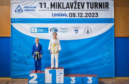 409520834_915153326712066_1119407894988066234_n