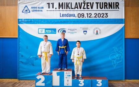 409602566_915155026711896_7022686148103673509_n