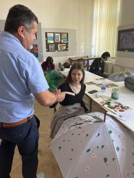 Messenger_creation_a4987ad8-6c32-45f6-babb-e86f4537c051