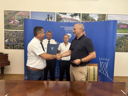 Messenger_creation_54d333eb-eae9-4a2c-93c4-9eecfa345b96