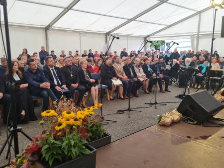 461878098_2059112228243479_4994170443487807137_n