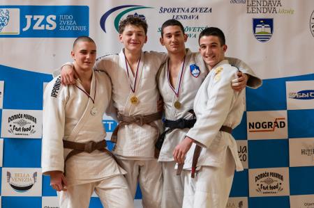 474531846_1182225290004867_8113449720552735212_n