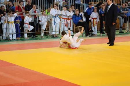 474609906_624225850114221_3368667422415956247_n