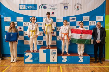 474889997_1182236490003747_4606128299039945987_n