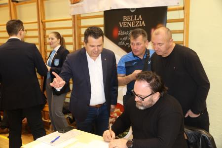 474958037_624224596781013_7011110731407342251_n