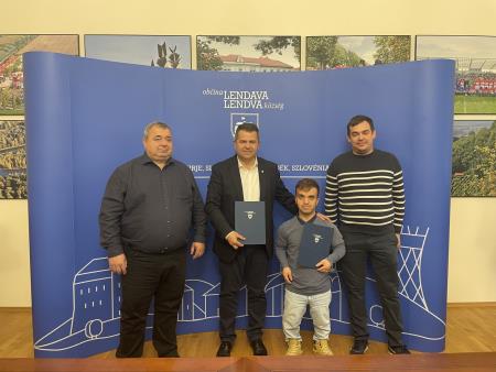 487361415_671894115347394_4174076134943347226_n