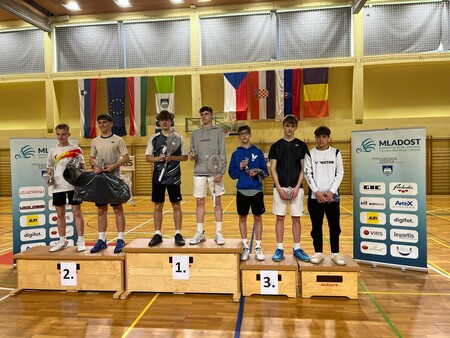 490140494_1245290714269357_3676808405506076611_n