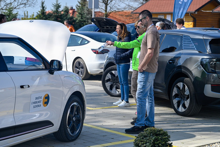 490786372_1236365758489424_2593805499240495326_n