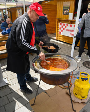 495532049_1261078382684828_1288047418143640615_n