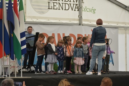 497924646_705866001950205_418140165005186978_n