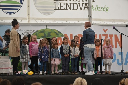 499480317_705864015283737_2305020428853353554_n