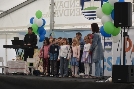 499533120_705868105283328_8665730932978022440_n