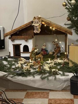 607442552_879951477874989_2248196515203580719_n