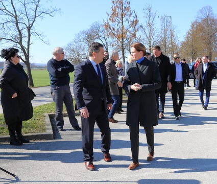 642755153_926346519902151_1724587002040062155_n