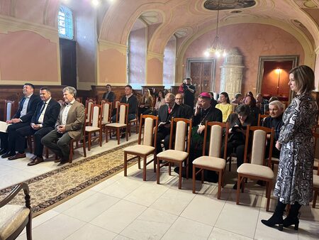 Messages-20260227-megnyito-8-scaled